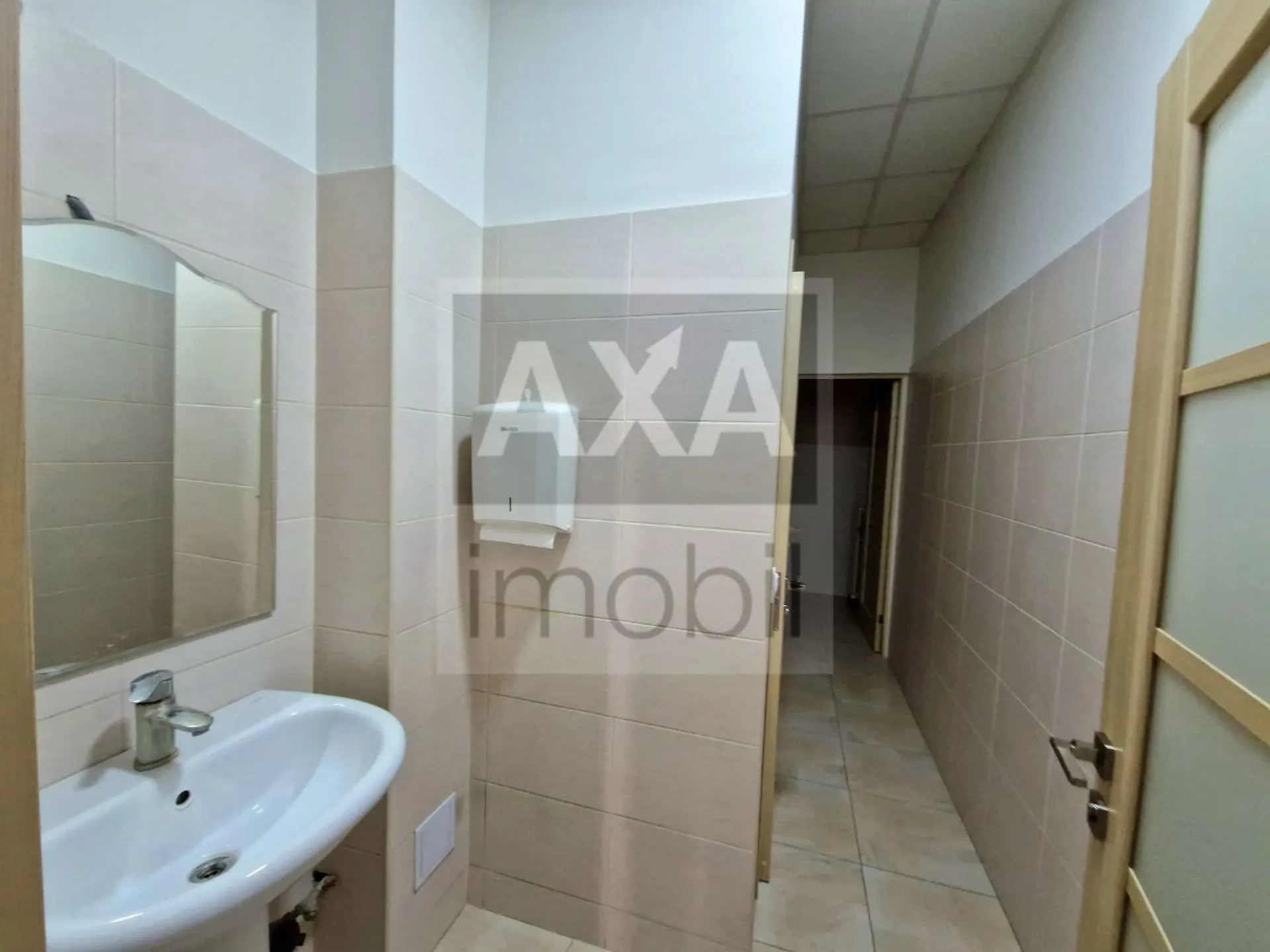 1-комнатный офис, 241 м² — Изображение 2