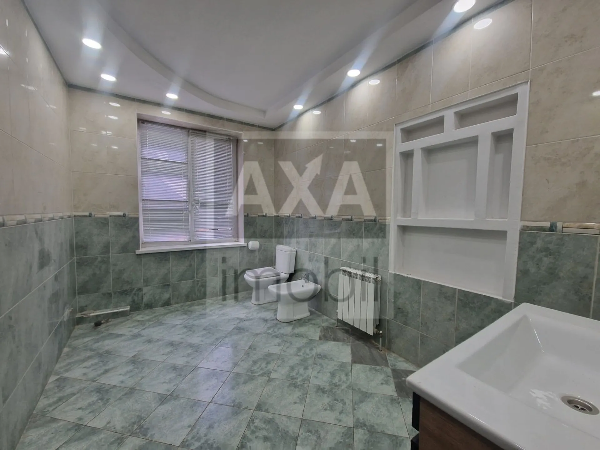 Spațiu comercial, 550 m² — Imagine 4