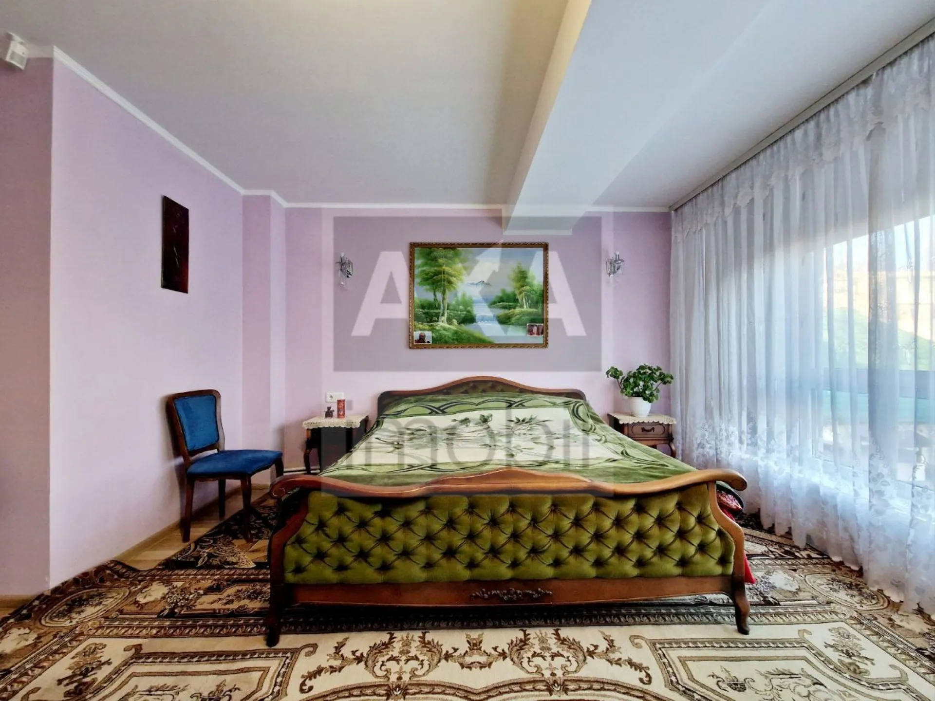 3-etaje casă, 4 camere, 240 m² — Imagine 4