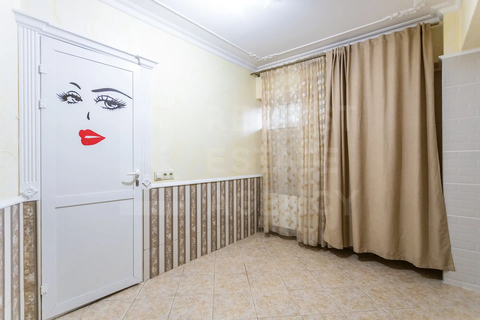 Spațiu comercial, 42 m² — Imagine 1