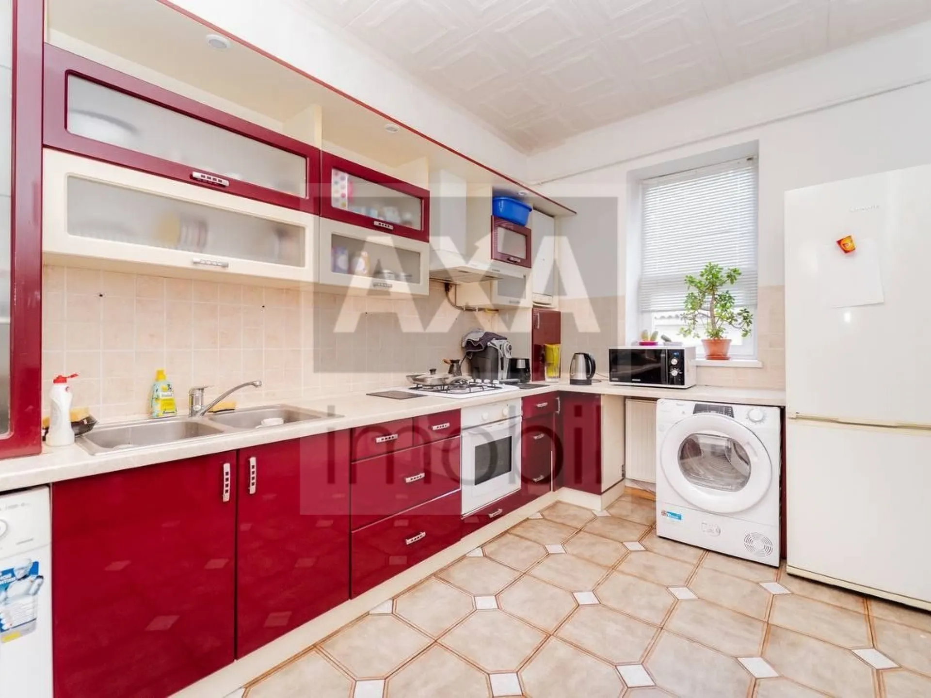 2-этажный дом, 4 комнаты, 150 м² — Изображение 2