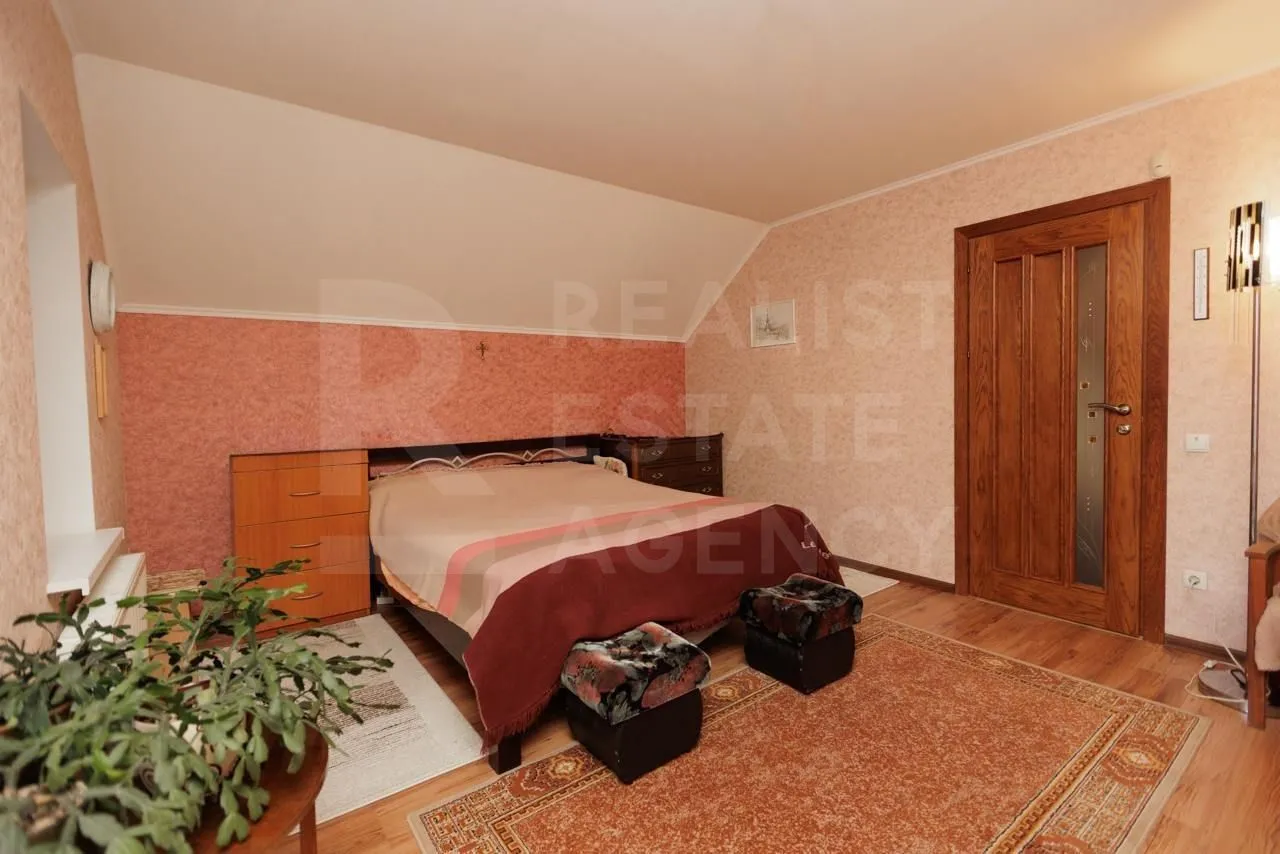 2-этажный дом, 5 комнат, 145 м² — Изображение 4