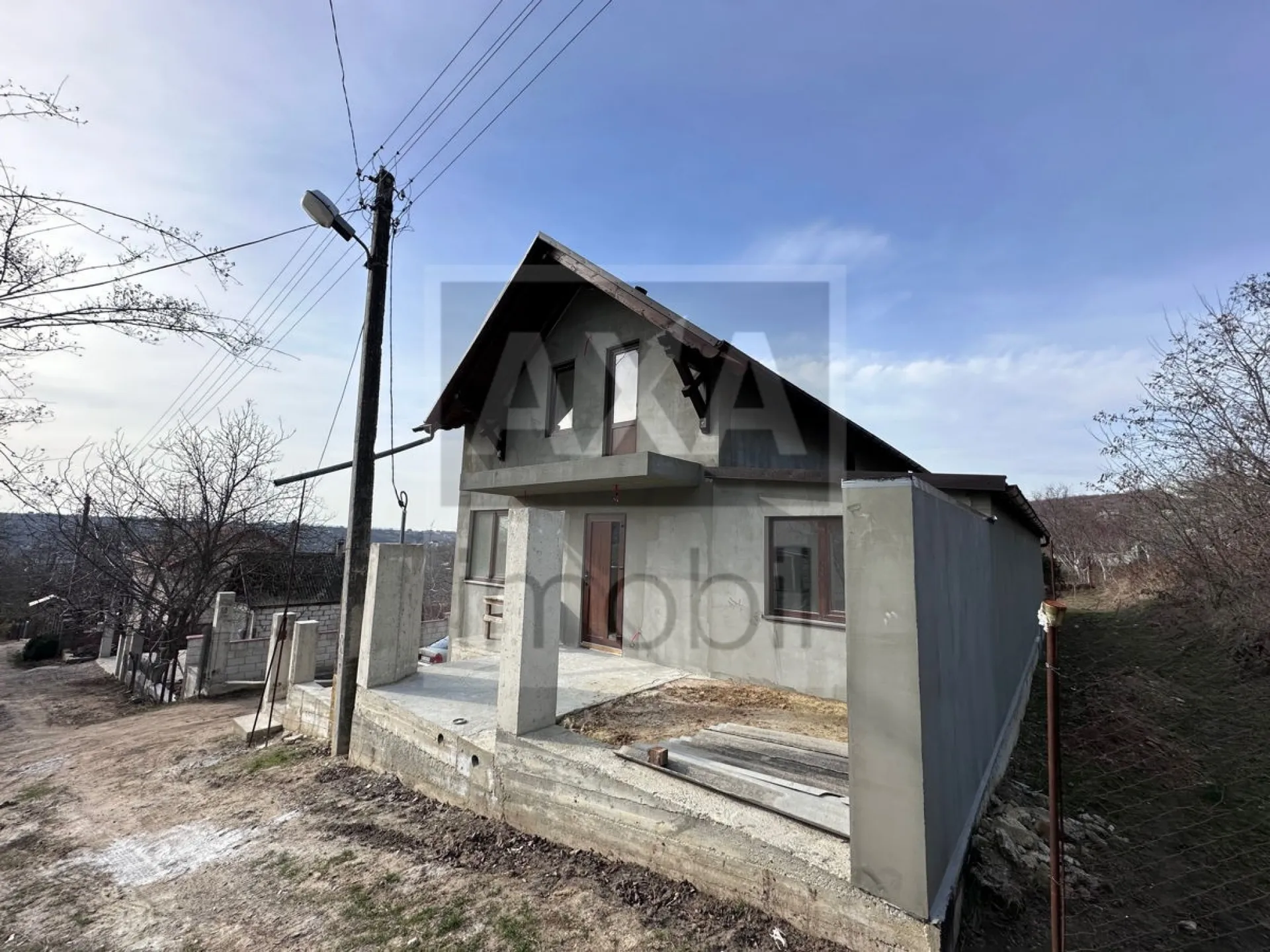 2-этажный дом, 3 комнаты, 160 м² — Изображение 1