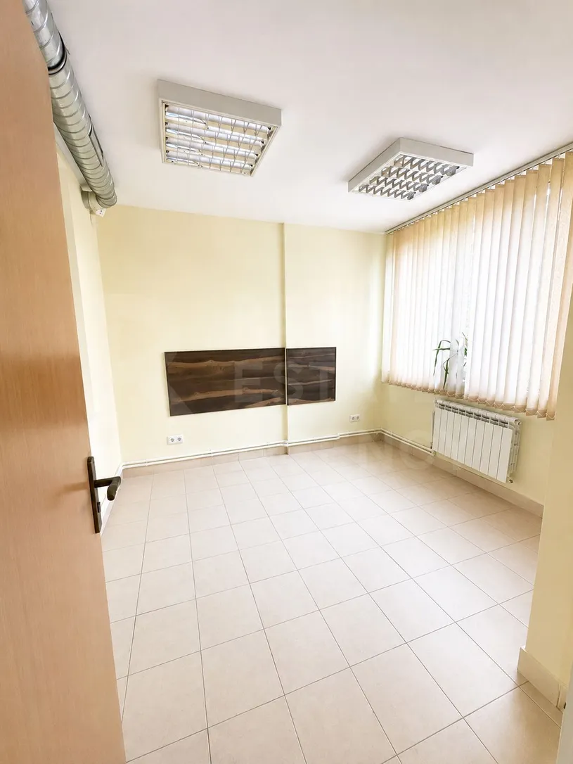 Spațiu comercial, 80 m² — Imagine 2