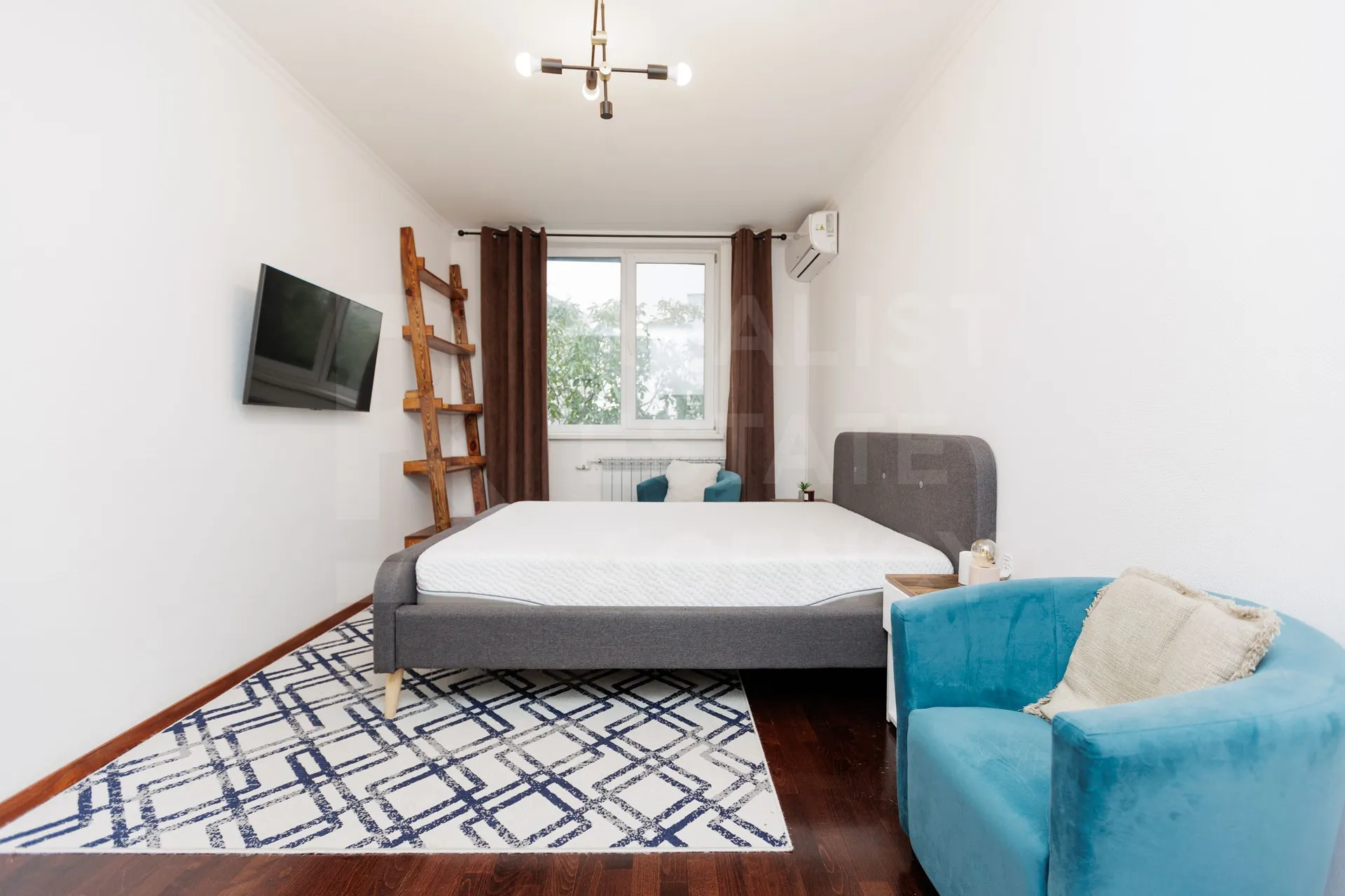 2-комнатная квартира, 55 м² — Изображение 3
