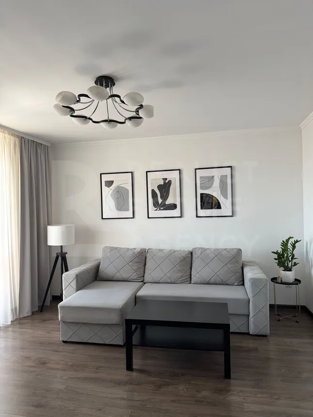 1-комнатная квартира, 54 м² — Изображение 1