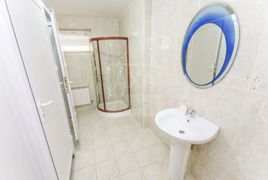 12-camere birou, 520 m² — Imagine 4