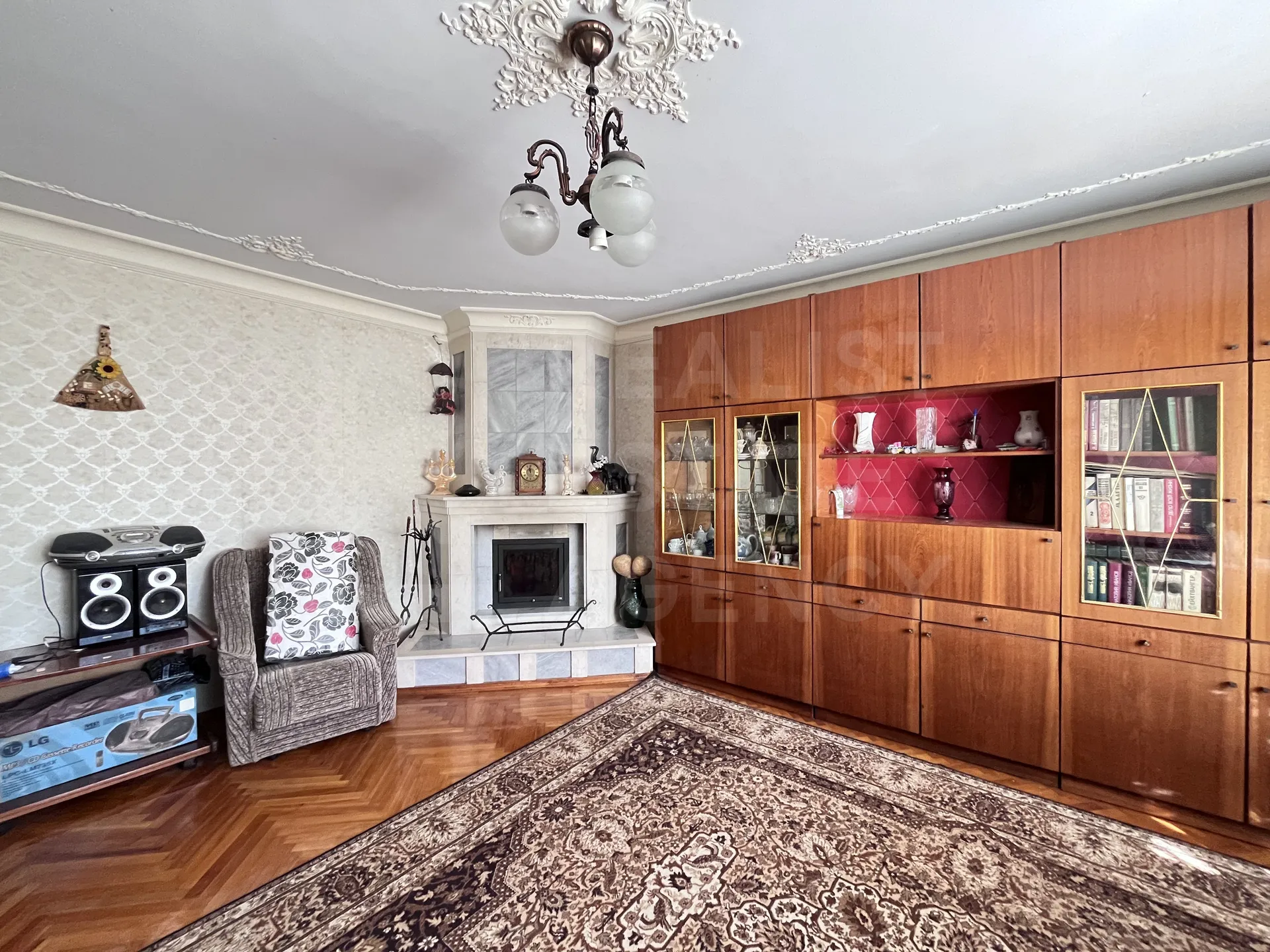 3-etaje casă, 5 camere, 193 m² — Imagine 3