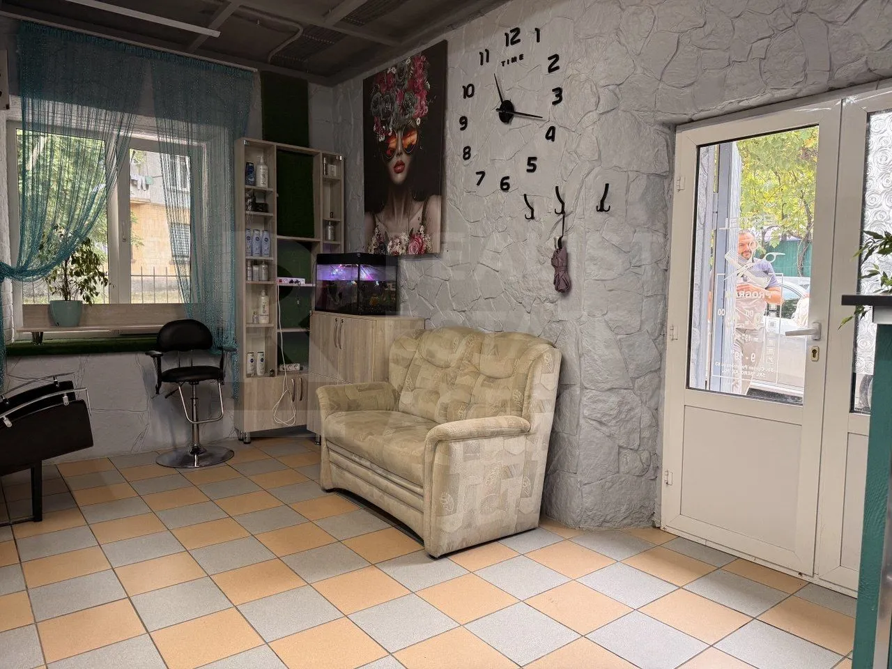 Spațiu comercial, 33 m² — Imagine 2