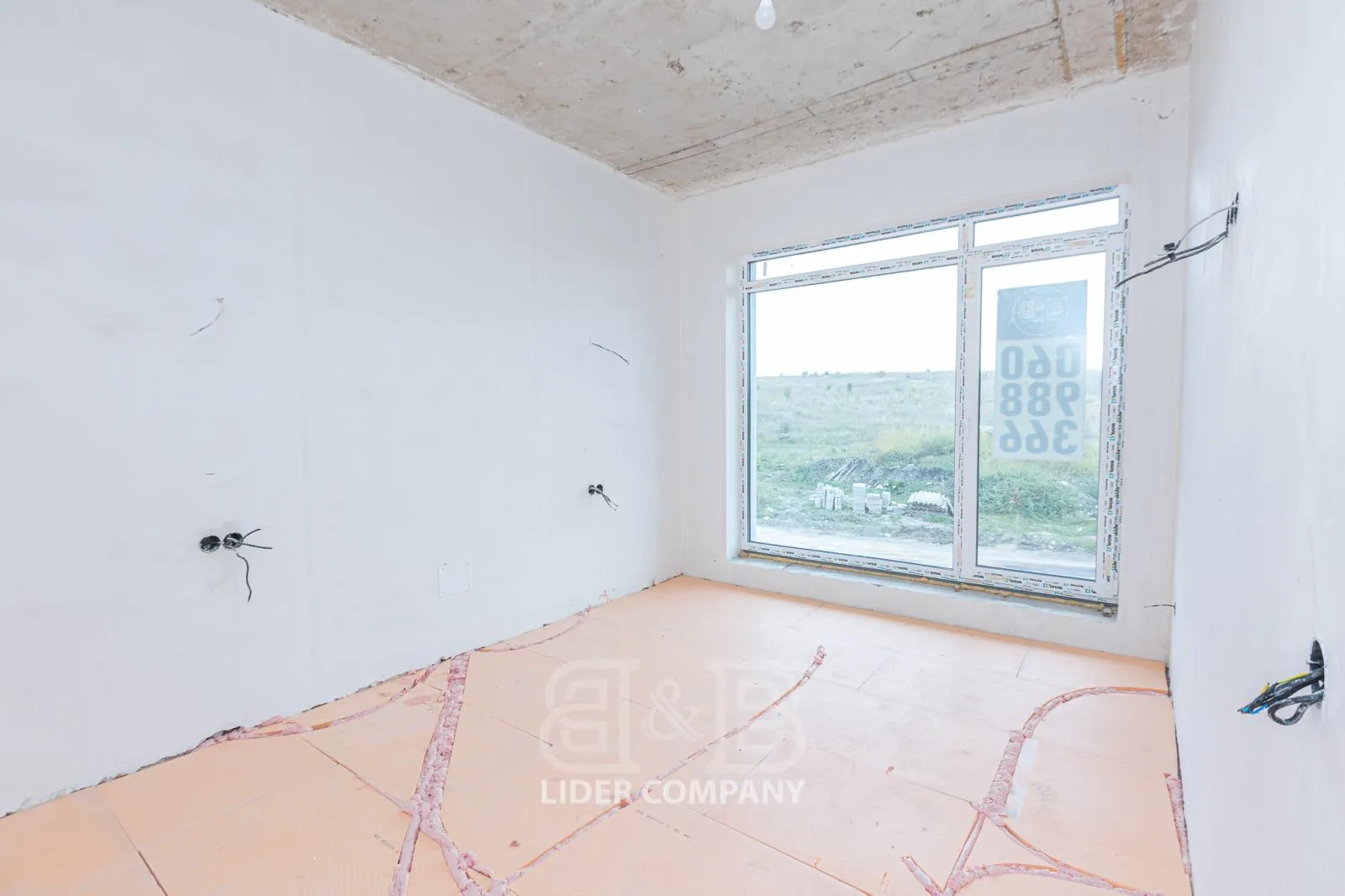 2-etaje casă, 4 camere, 136 m² — Imagine 2