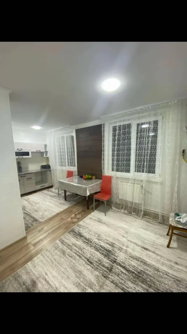 2-etaje casă, 4 camere, 129 m² — Imagine 3