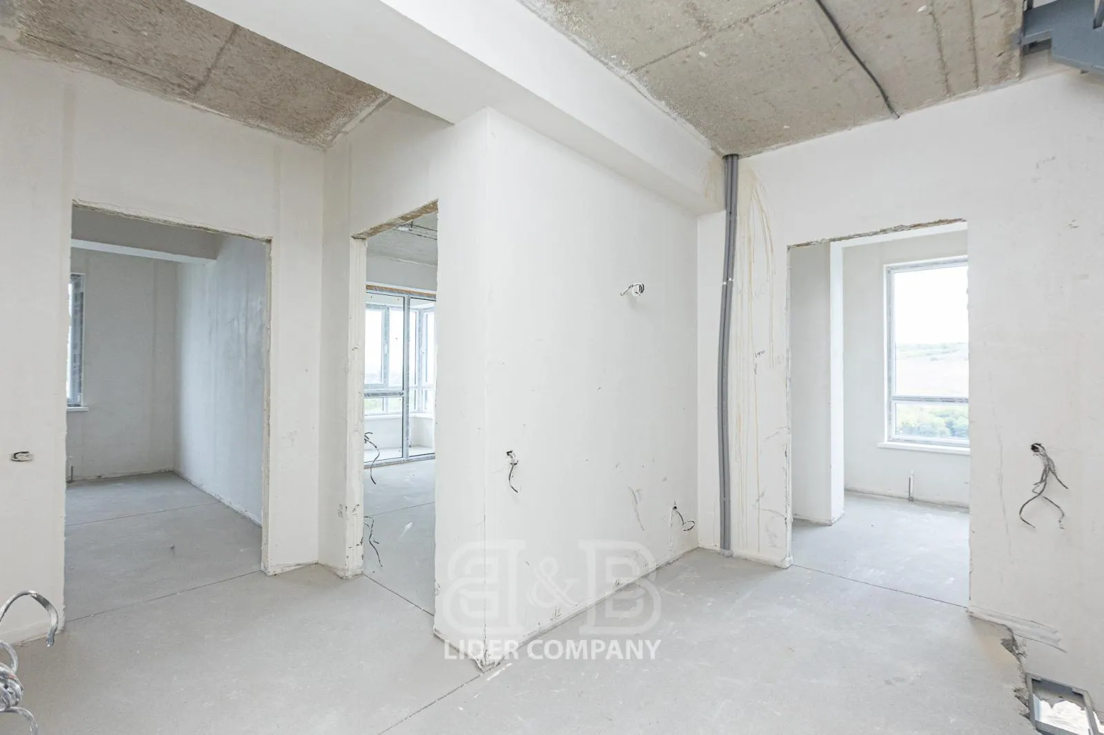 4-комнатная квартира, 148 м² — Изображение 2