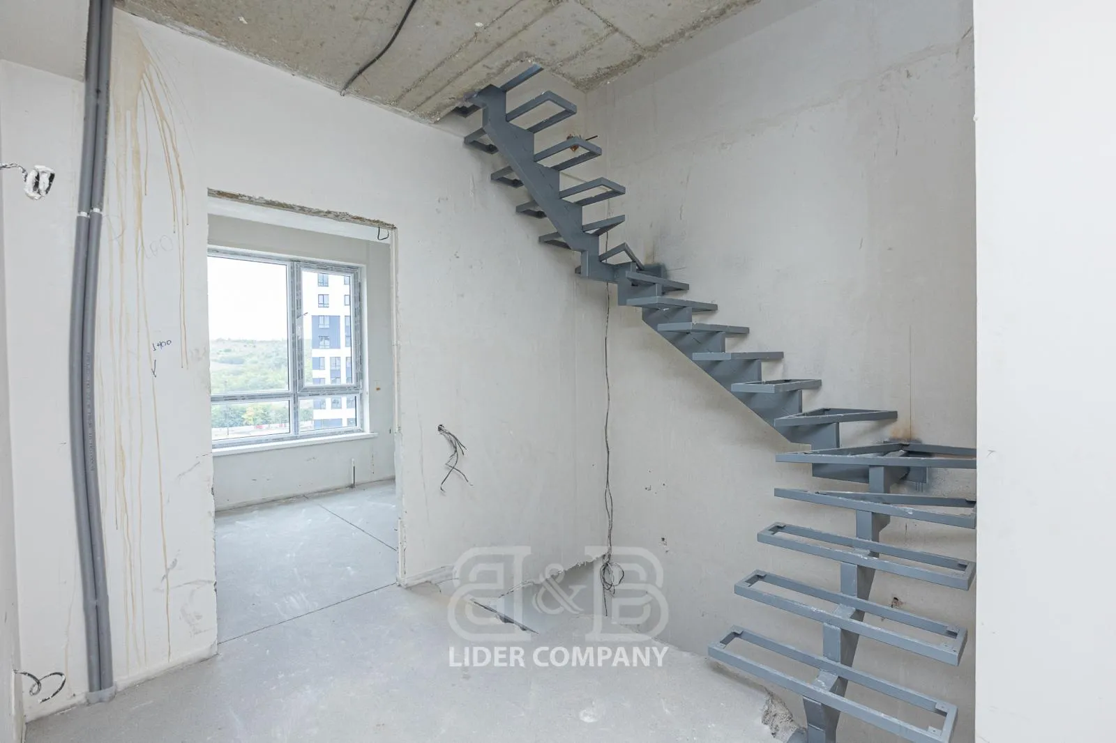 4-комнатная квартира, 148 м² — Изображение 3