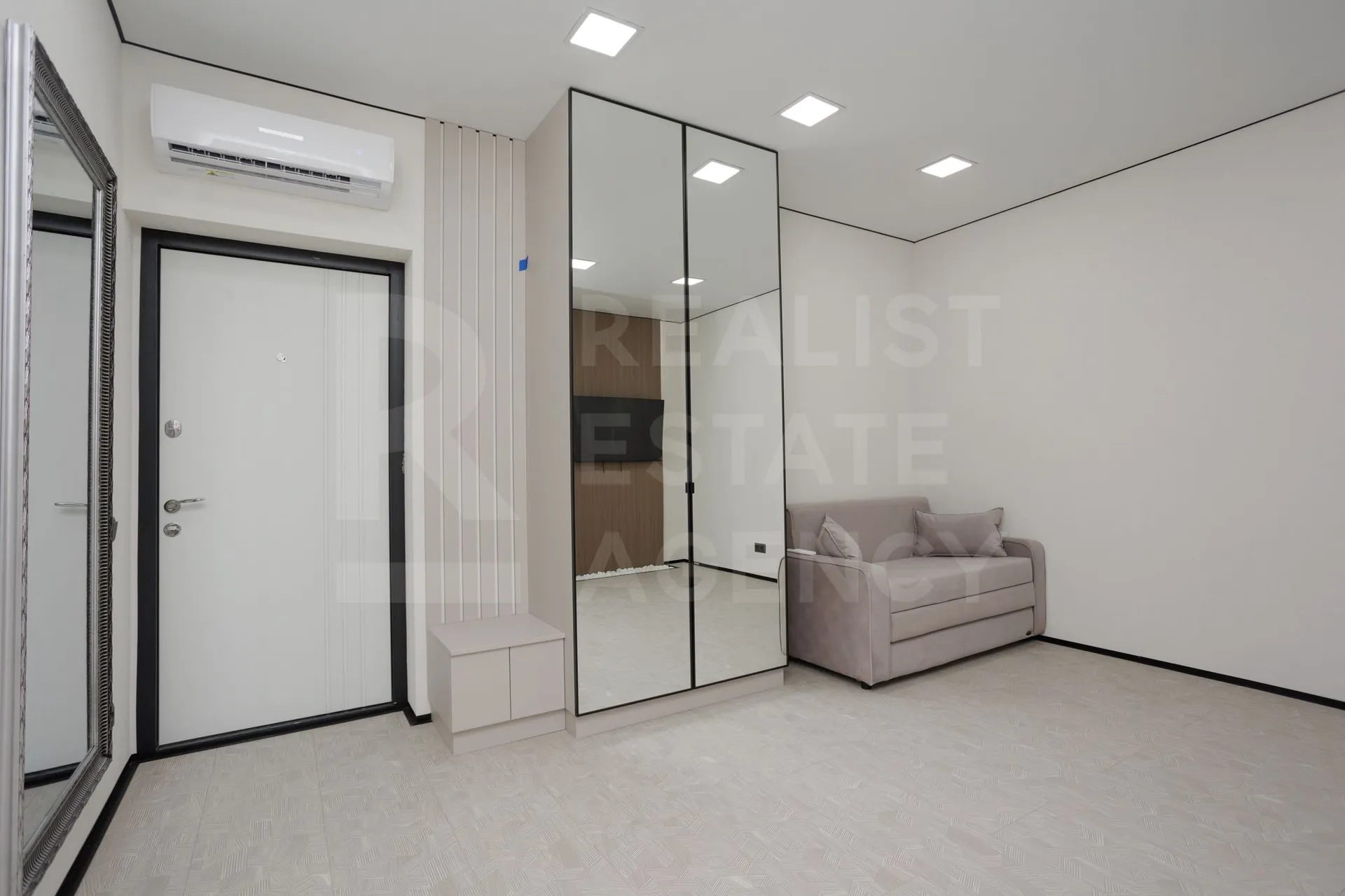 1-camere apartament, 50 m² — Imagine 1