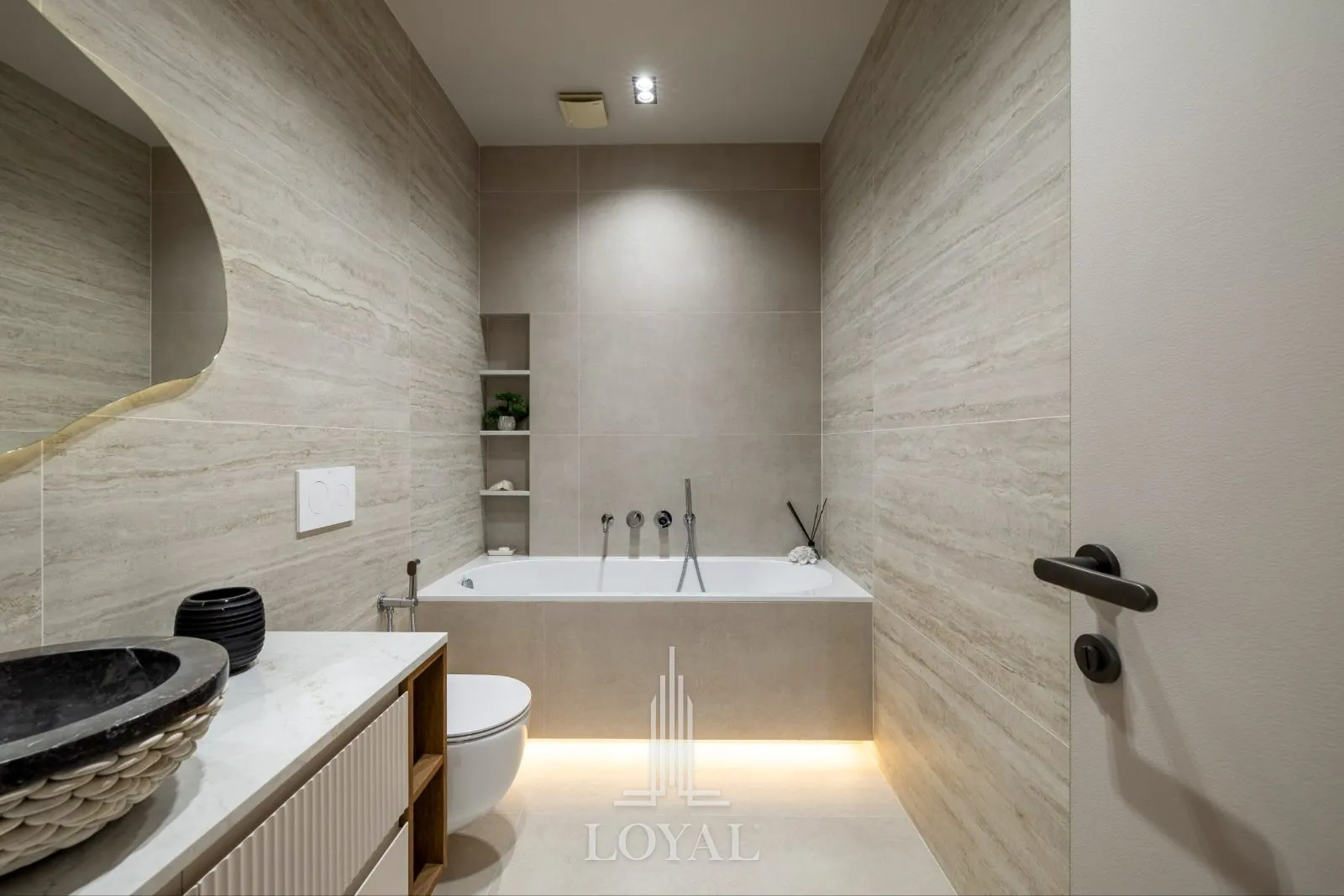2-комнатная квартира, 106 м² — Изображение 4