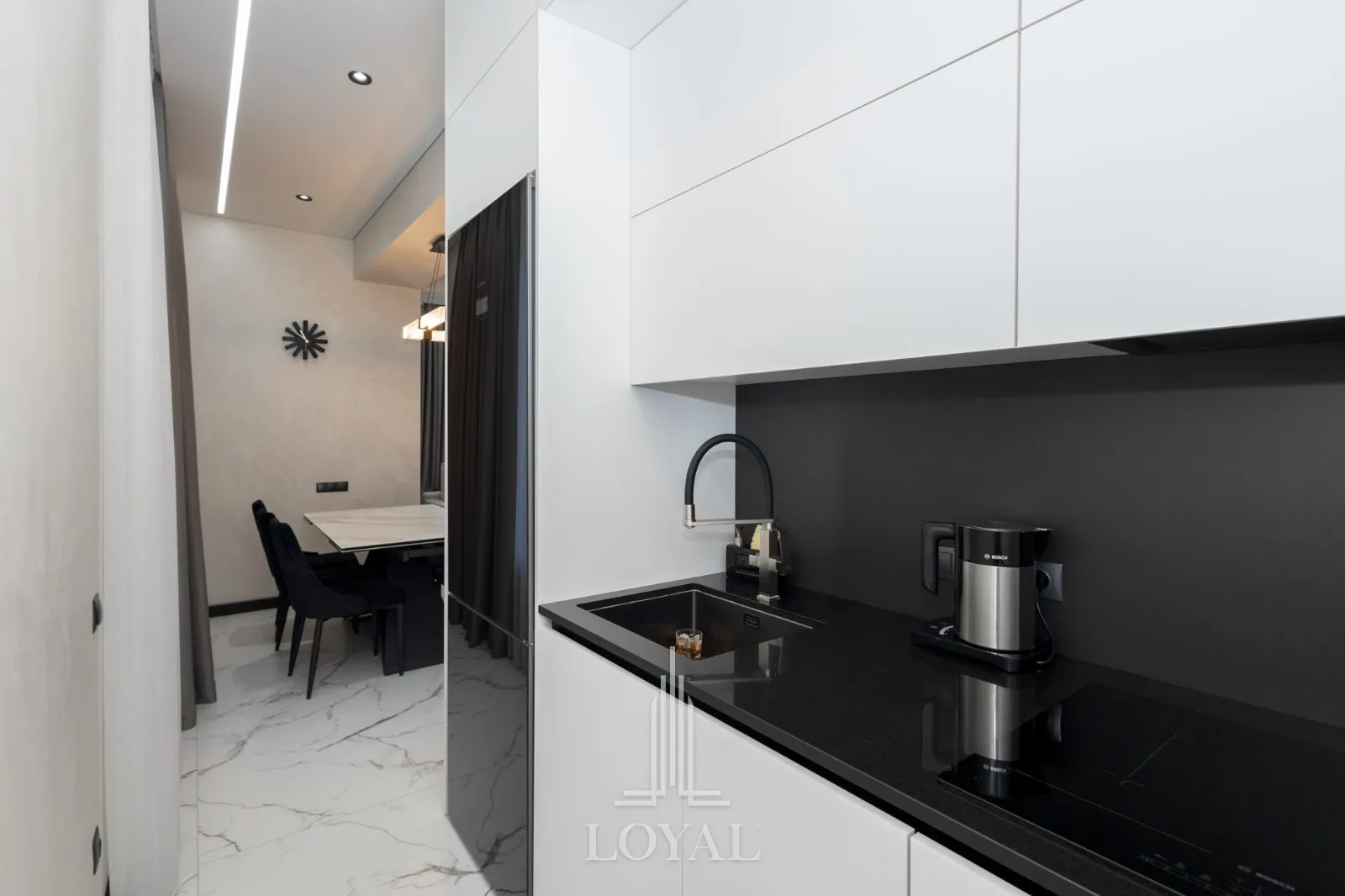 2-комнатная квартира, 77 м² — Изображение 2