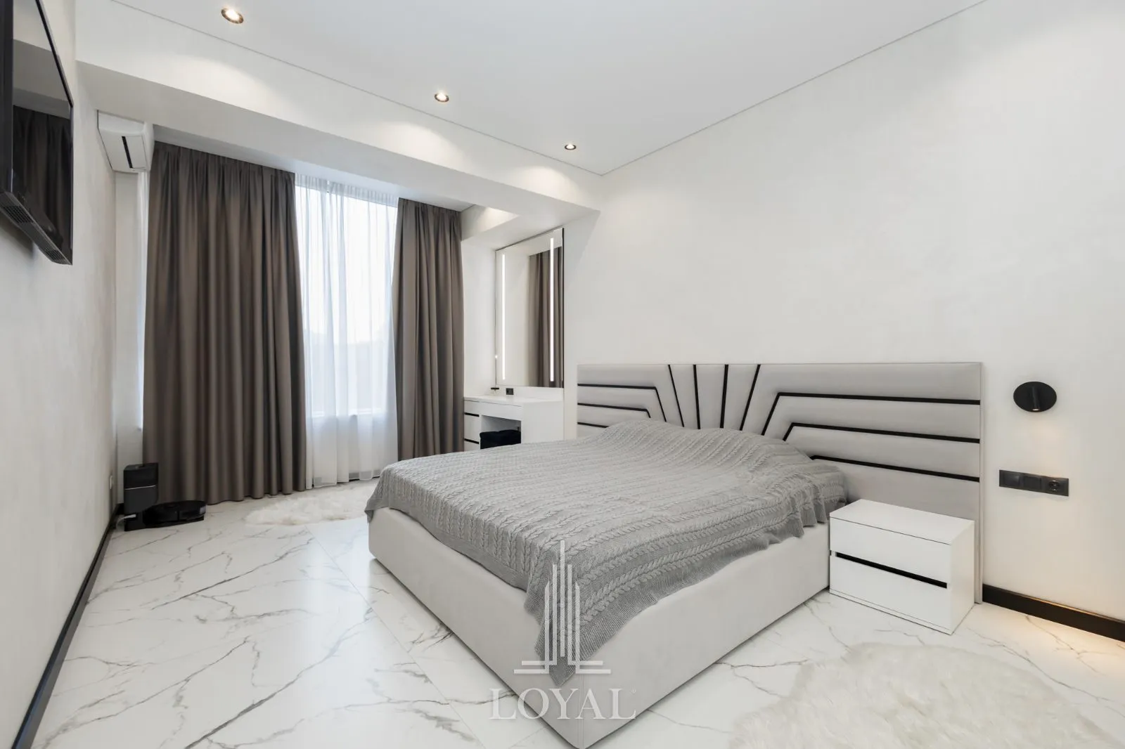 2-комнатная квартира, 77 м² — Изображение 3