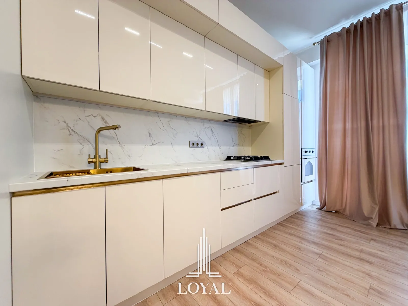 3-camere apartament, 120 m² — Imagine 2
