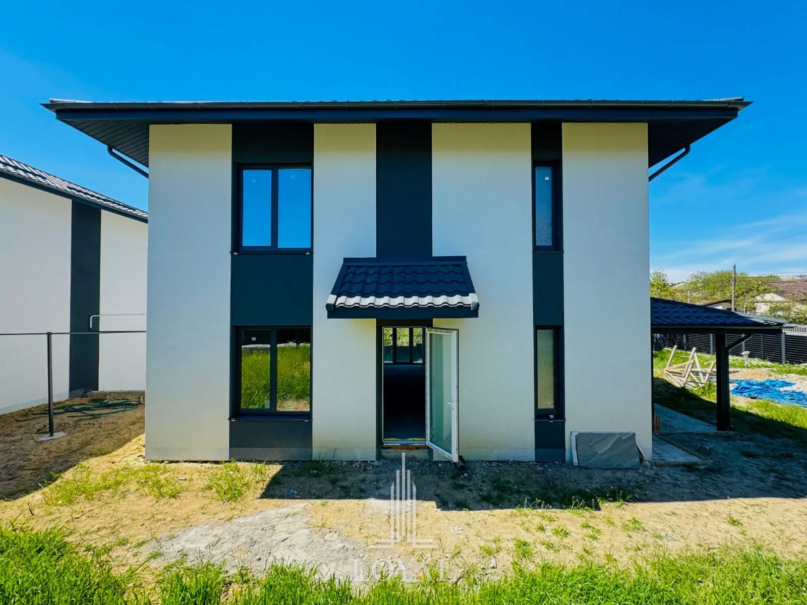 2-этажный дом, 4 комнаты, 140 м² — Изображение 1