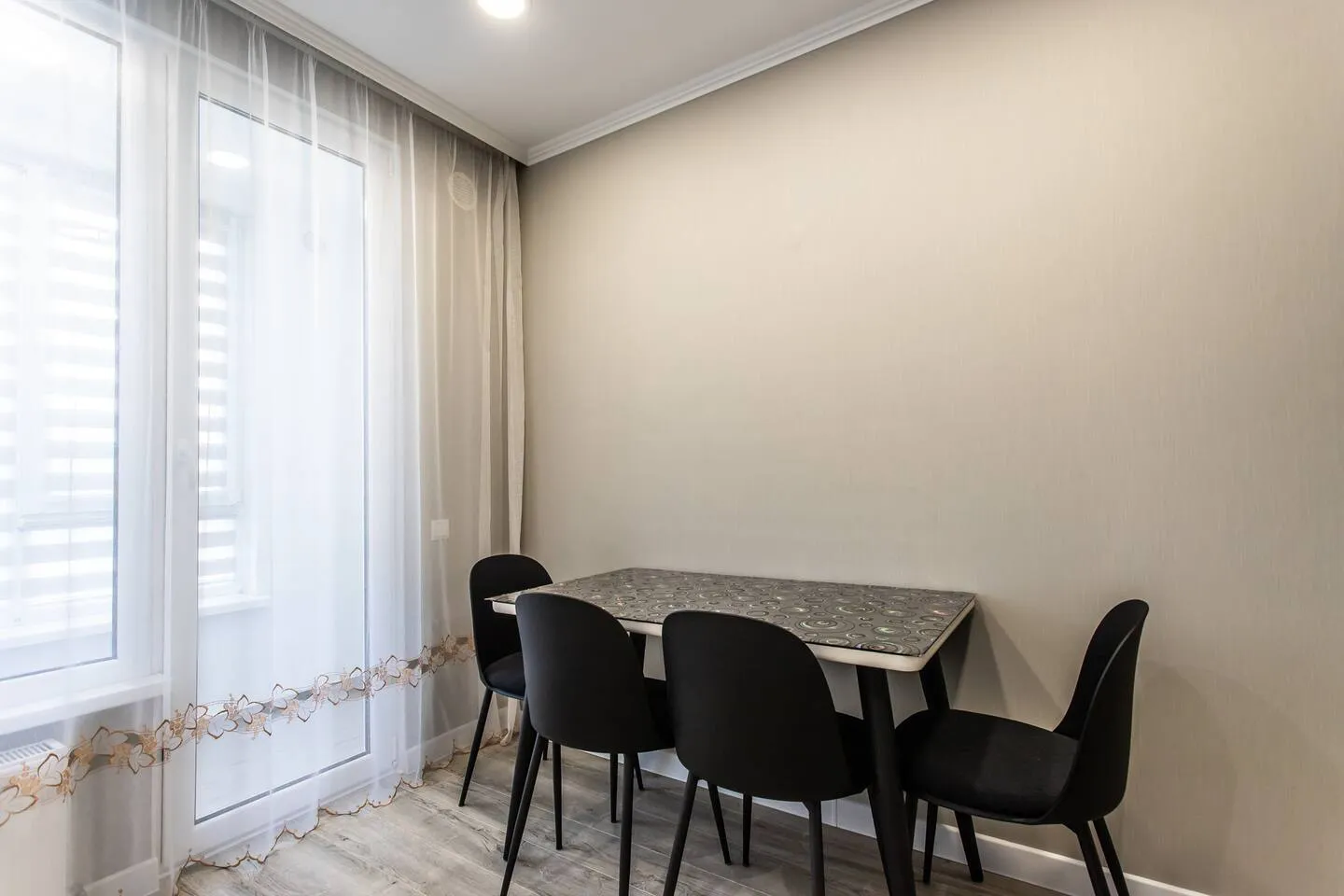 1-bedroom apartment, 38 m² — Image 2