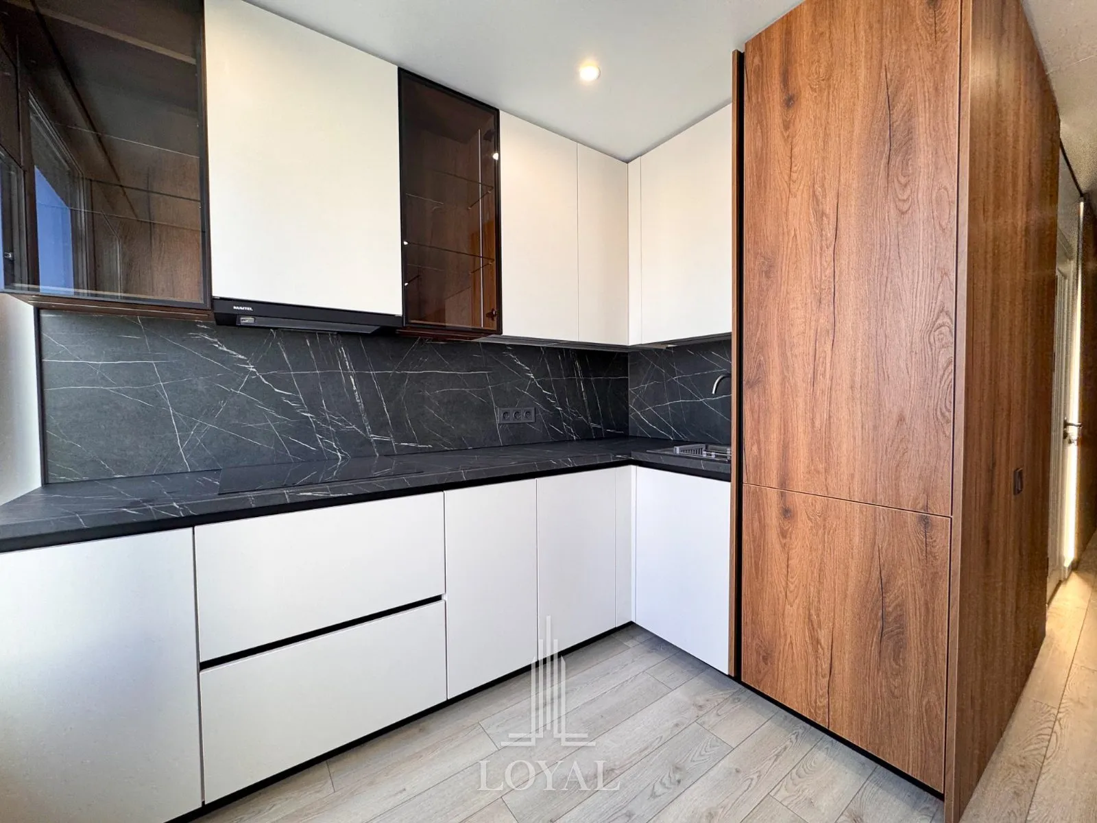 2-комнатная квартира, 107 м² — Изображение 2