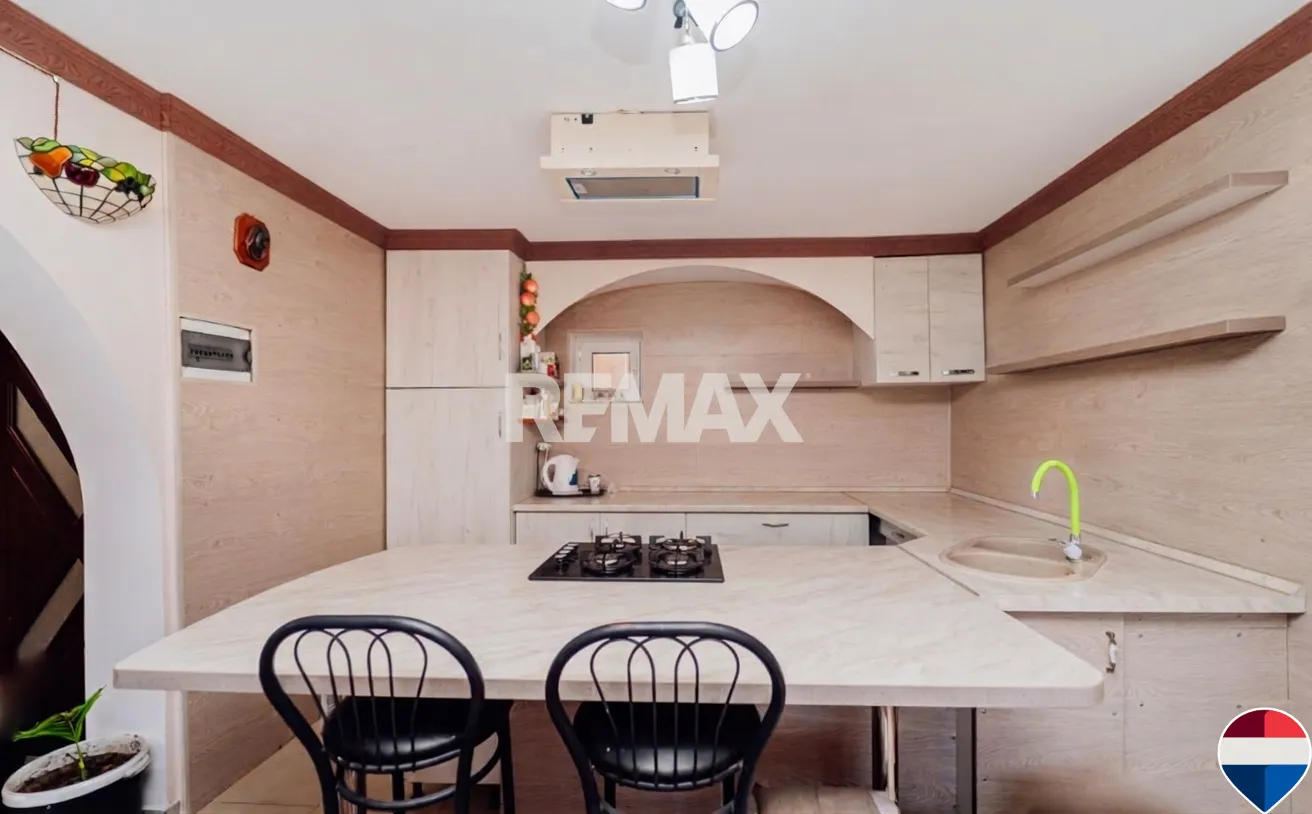 2-floor house, 185.1 m² — Image 12