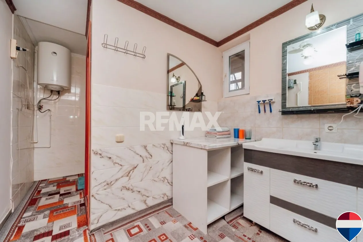 2-floor house, 185.1 m² — Image 6