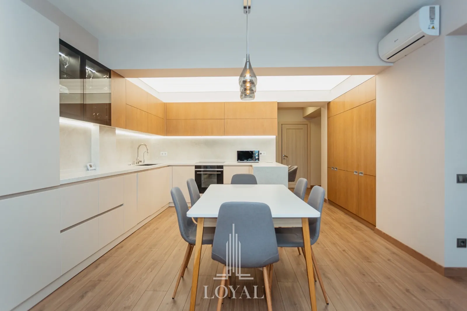 3-комнатная квартира, 150 м² — Изображение 2