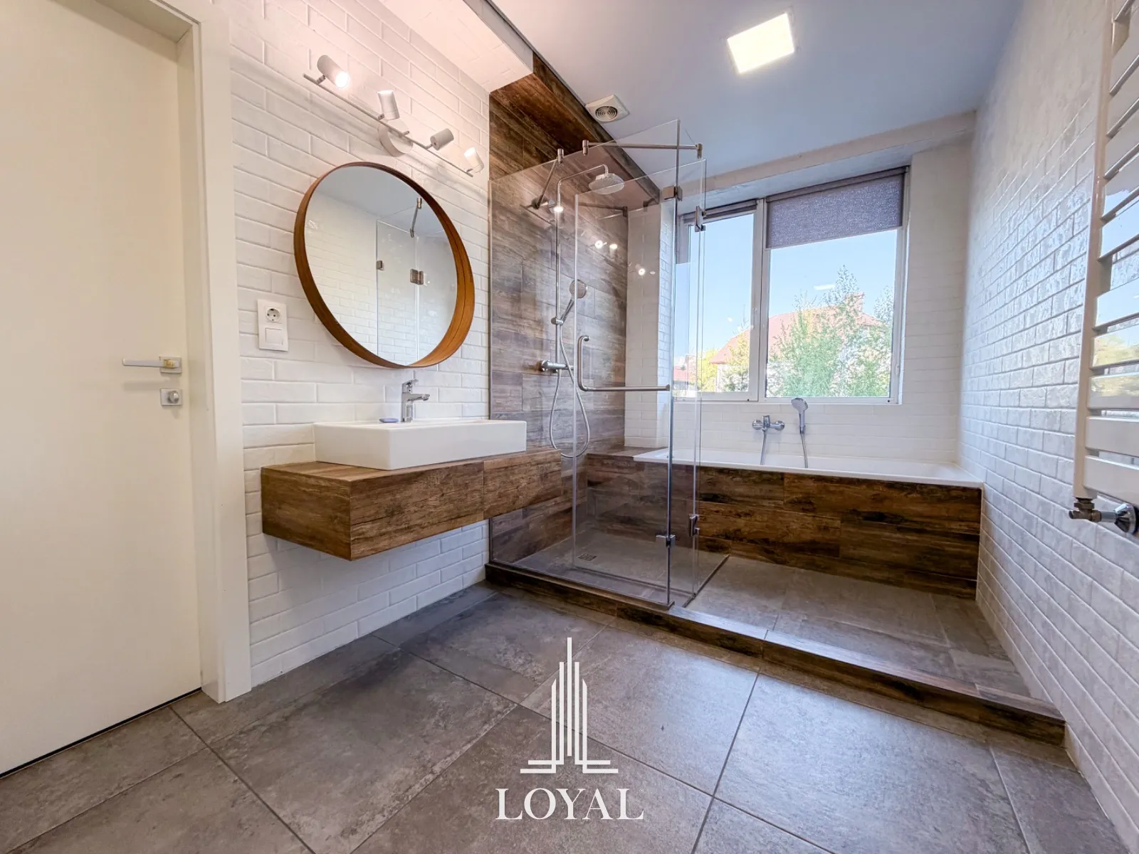 2-комнатная квартира, 138 м² — Изображение 4