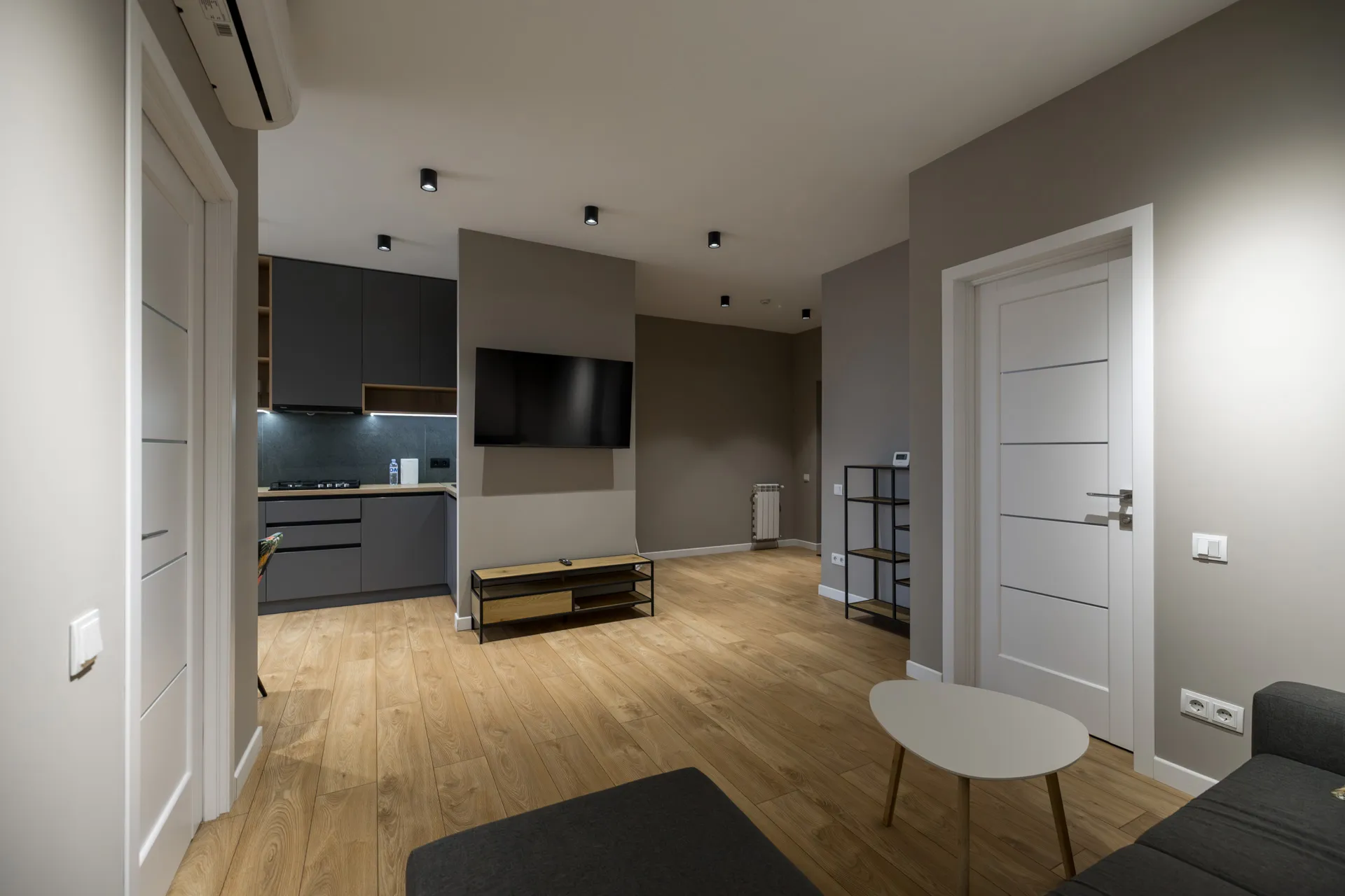 1-bedroom apartment, 50 m² — Image 1