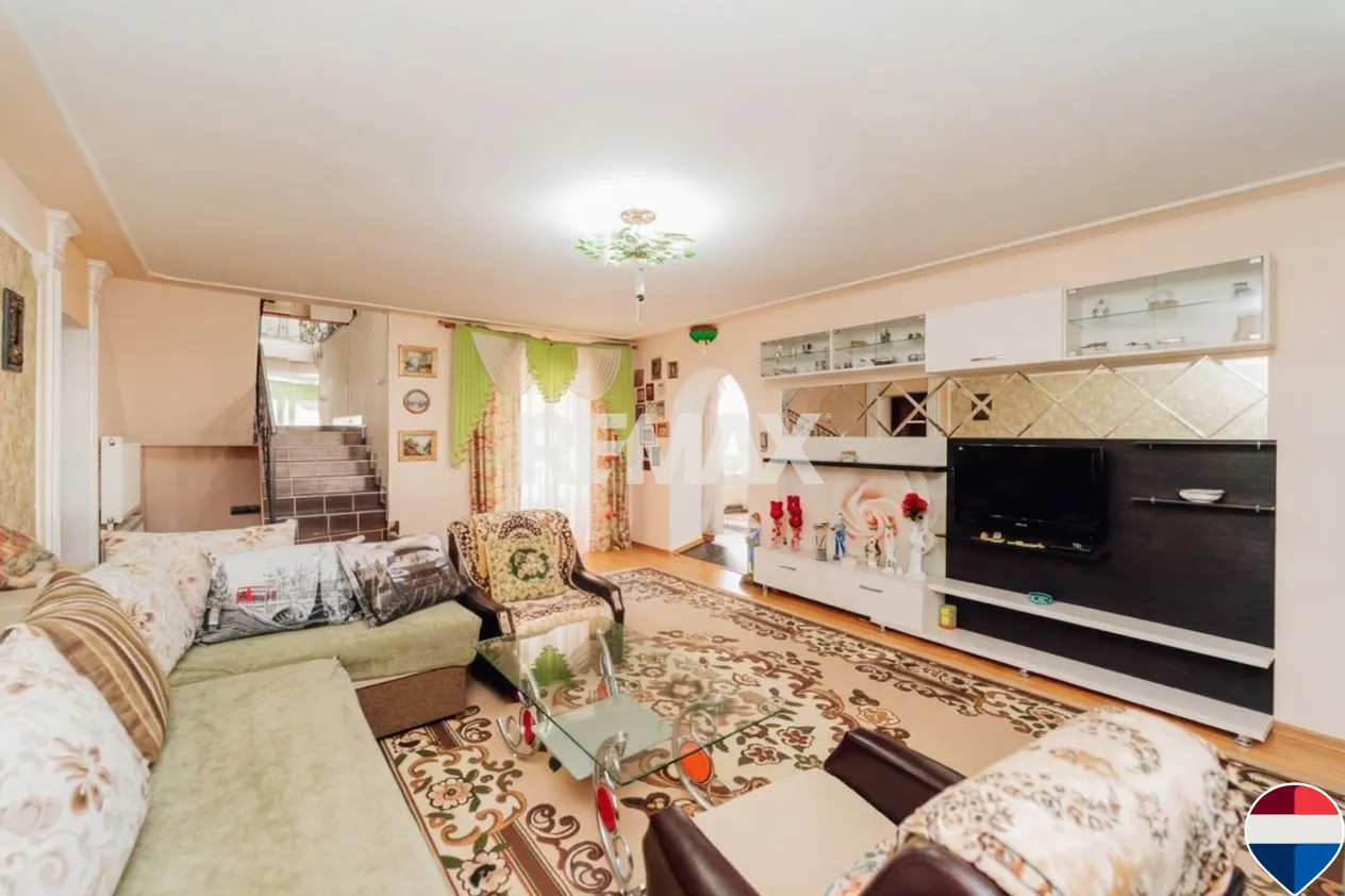 2-floor house, 185.1 m² — Image 15