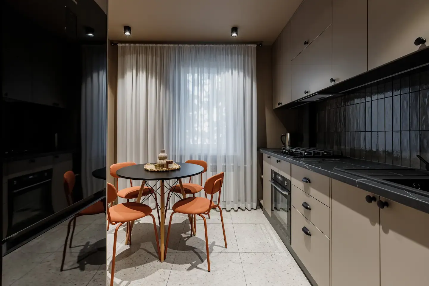 2-комнатная квартира, 55 м² — Изображение 2