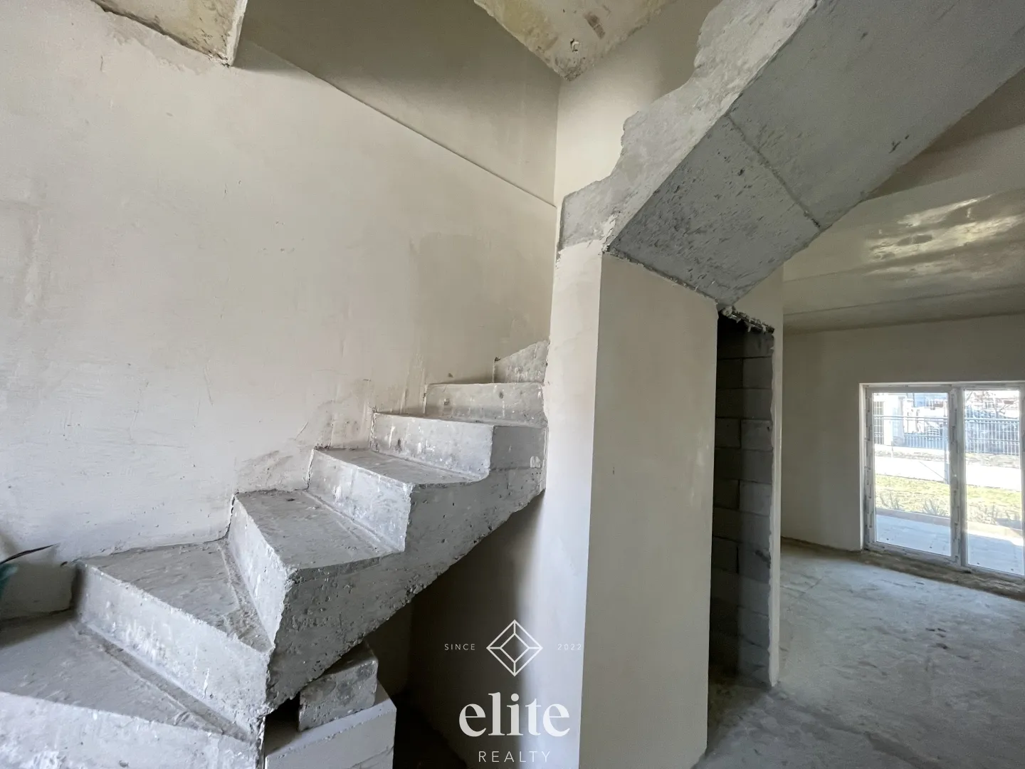 2-этажный дом, 5 комнат, 140 м² — Изображение 3