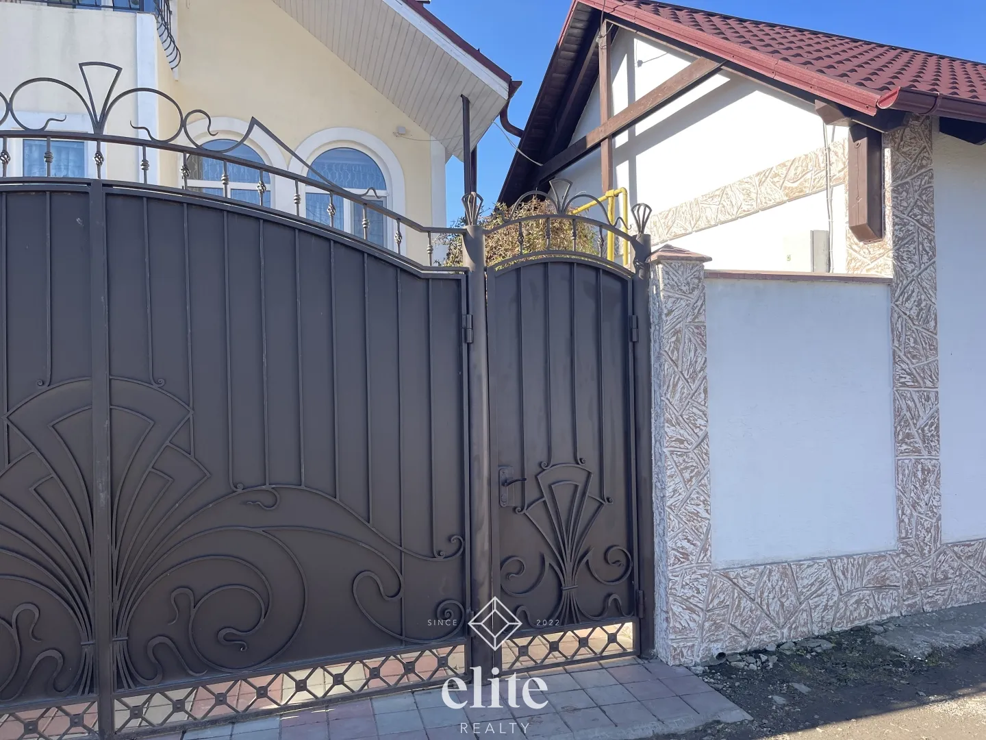 2-этажный дом, 5 комнат, 150 м² — Изображение 1