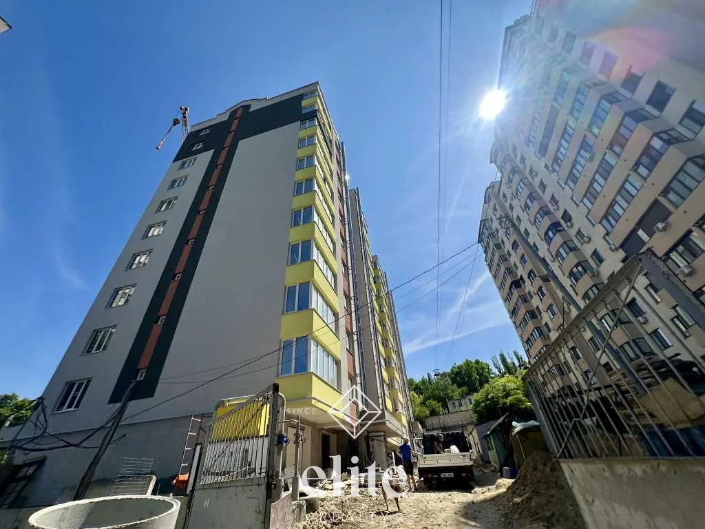 2-bedroom apartment, 65 m² — Image 1