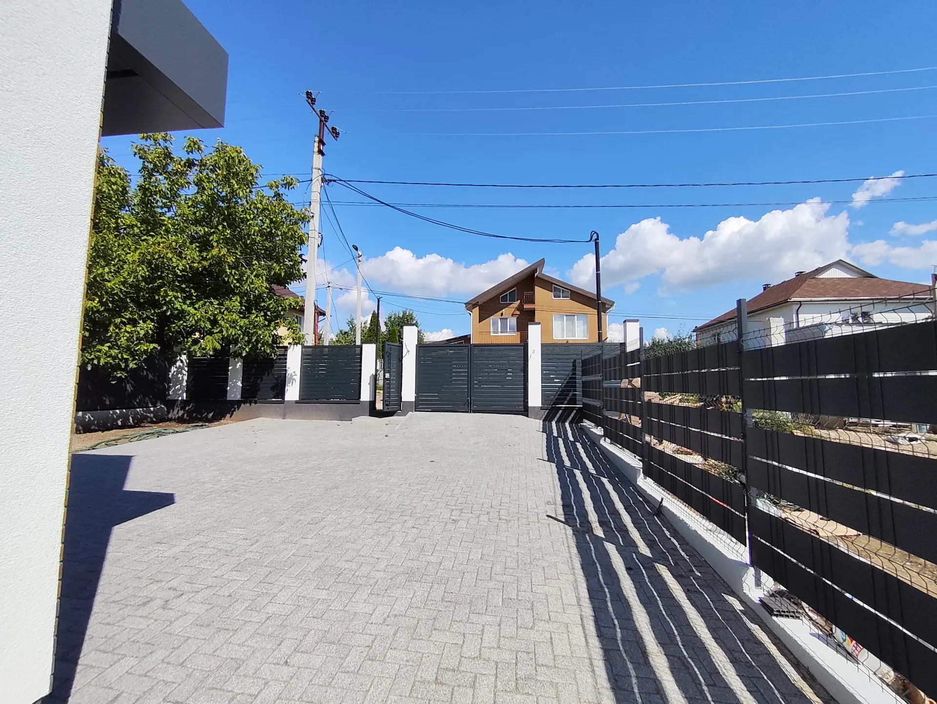 2-этажный дом, 4 комнаты, 175 м² — Изображение 4
