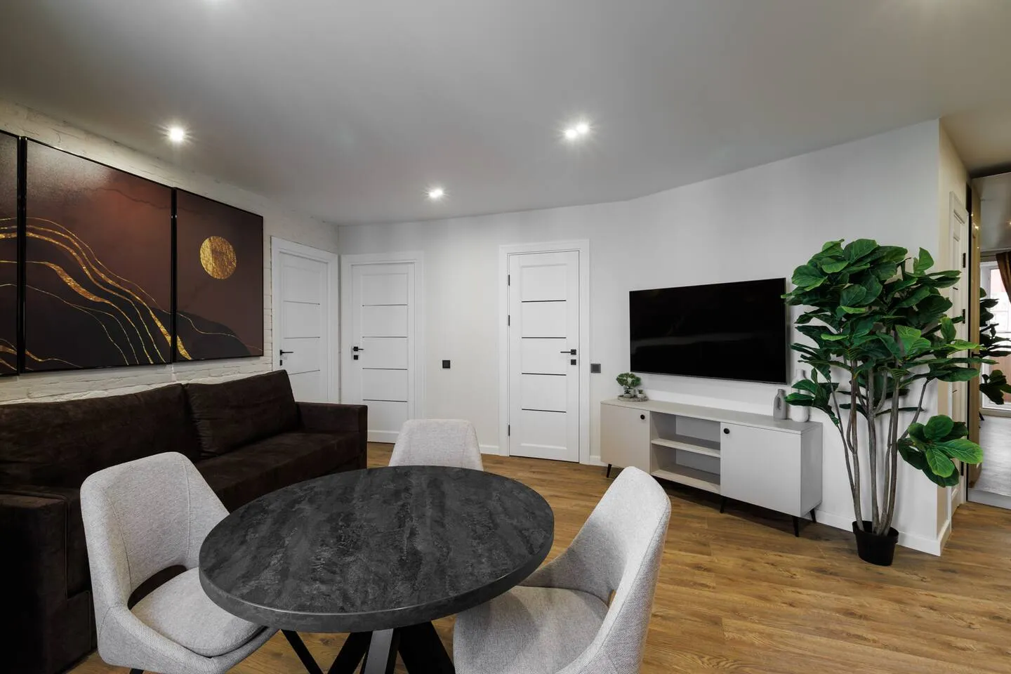 2-bedroom apartment, 65 m² — Image 8