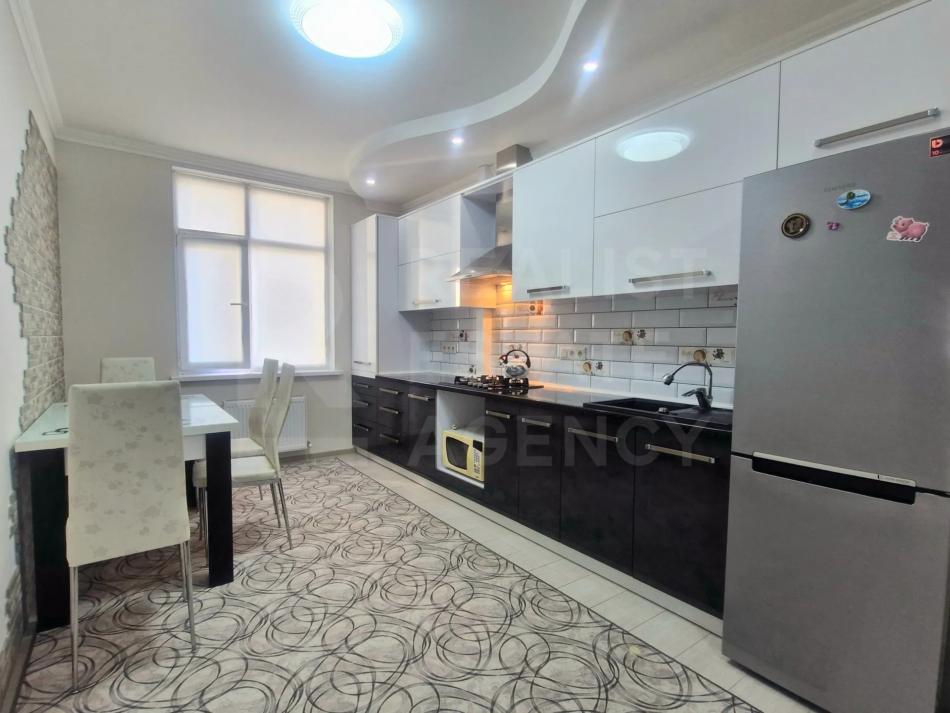 2-bedroom apartment, 60 m² — Image 2