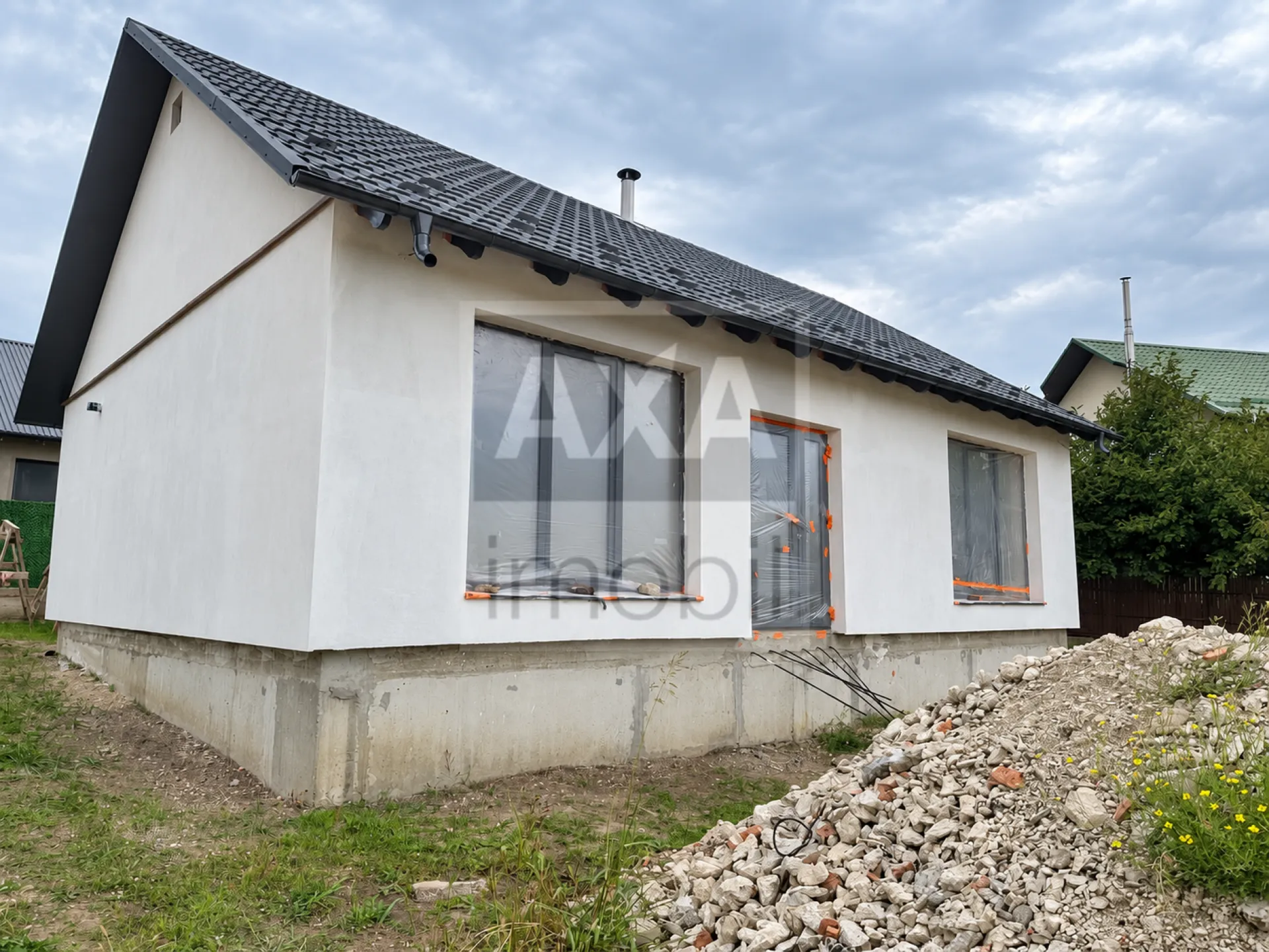 1-этажный дом, 2 комнаты, 80 м² — Изображение 1