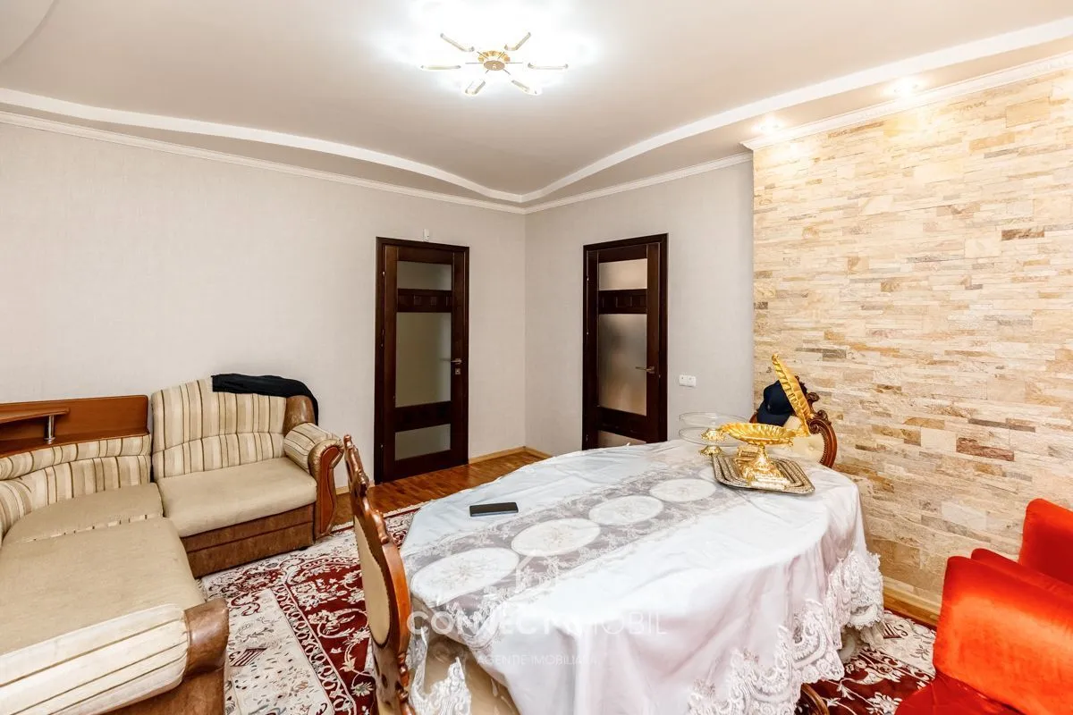 2-этажный дом, 4 комнаты, 180 м² — Изображение 3
