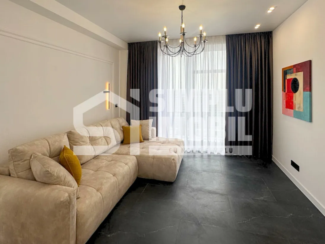 3-этажный дом, 4 комнаты, 220 м² — Изображение 2