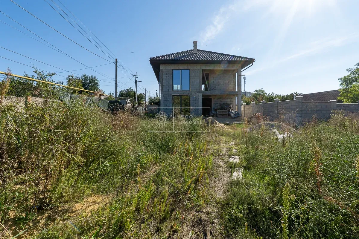 2-этажный дом, 3 комнаты, 153 м² — Изображение 1