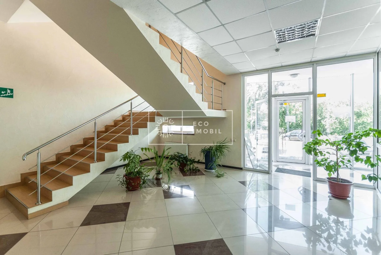 3-bedroom office, 150 m² — Image 2