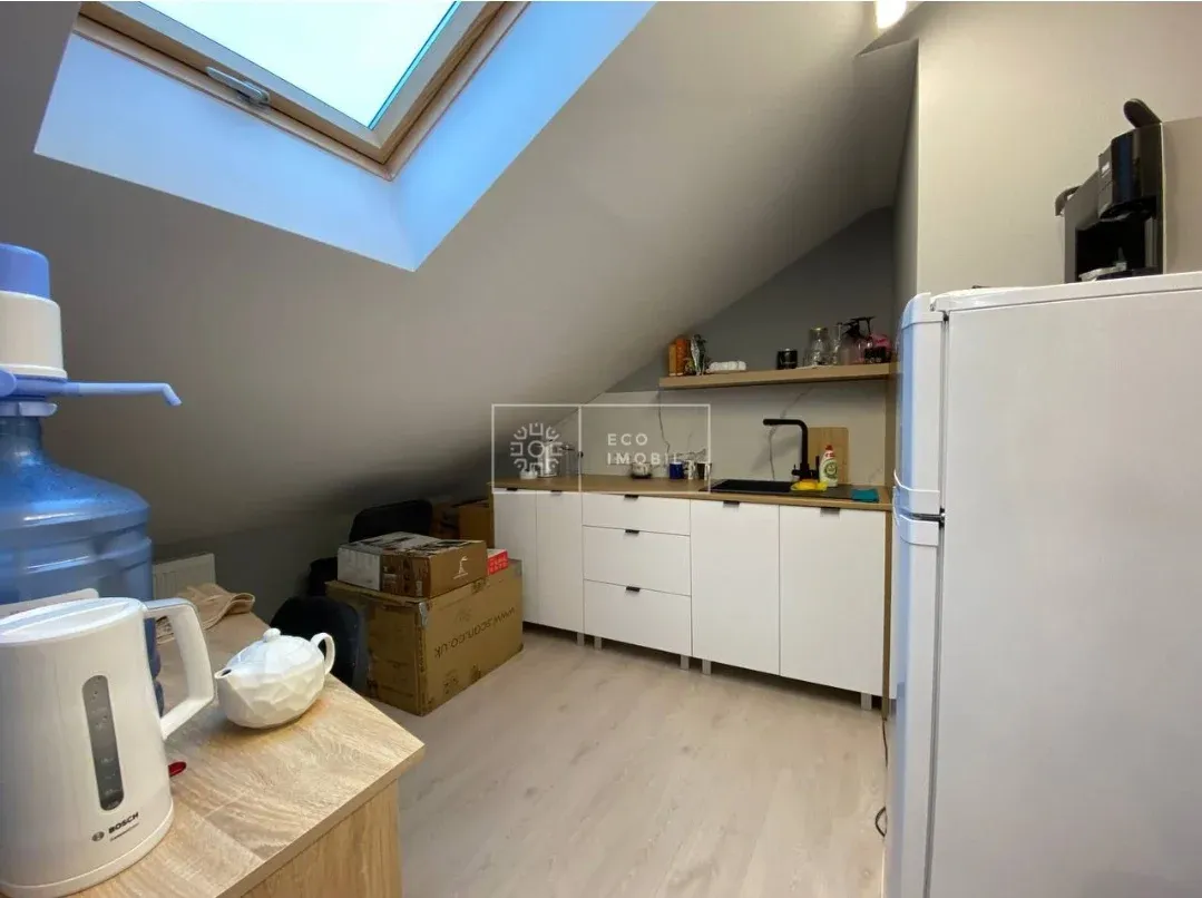 1-camere birou, 80 m² — Imagine 2