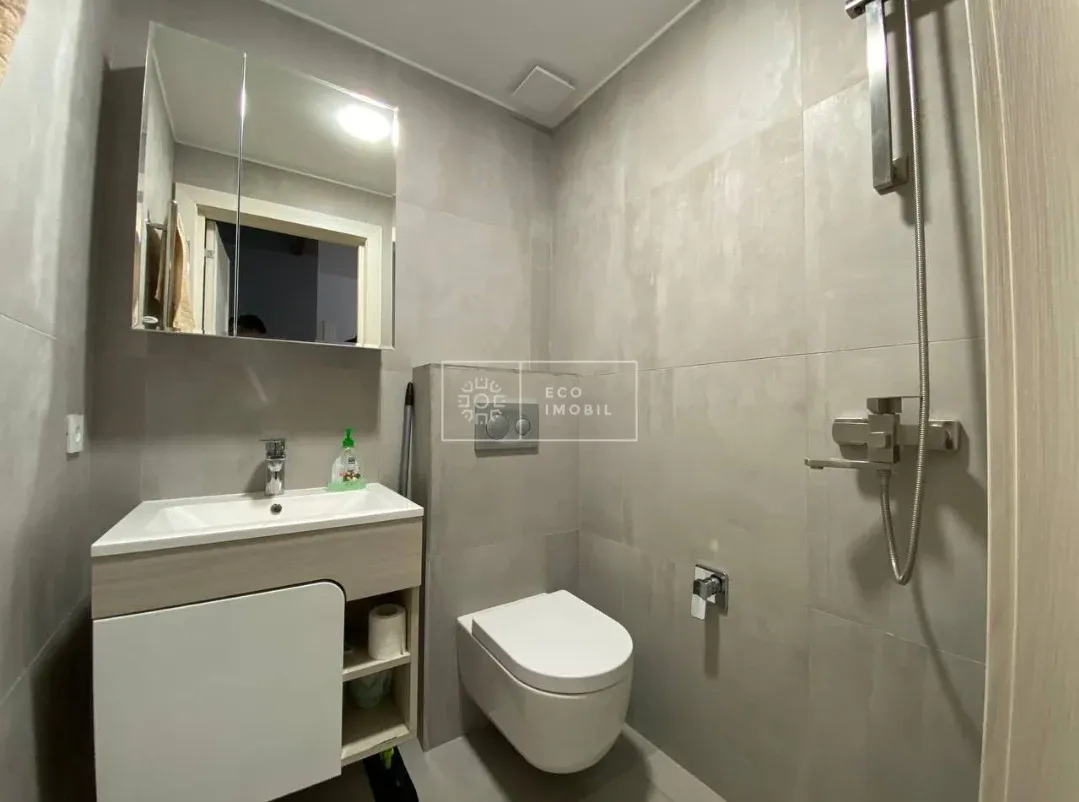 1-camere birou, 80 m² — Imagine 3