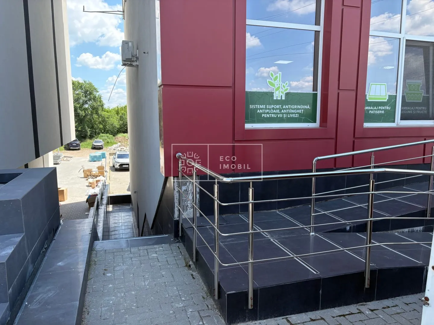 Birou, 250 m² — Imagine 1