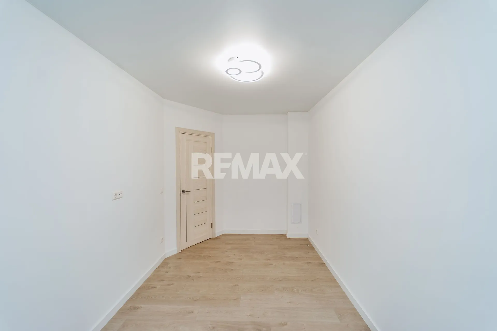 2-bedroom apartment, 60 m² — Image 9