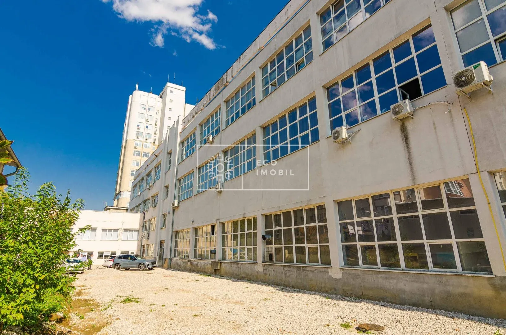 Birou, 450 m² — Imagine 1