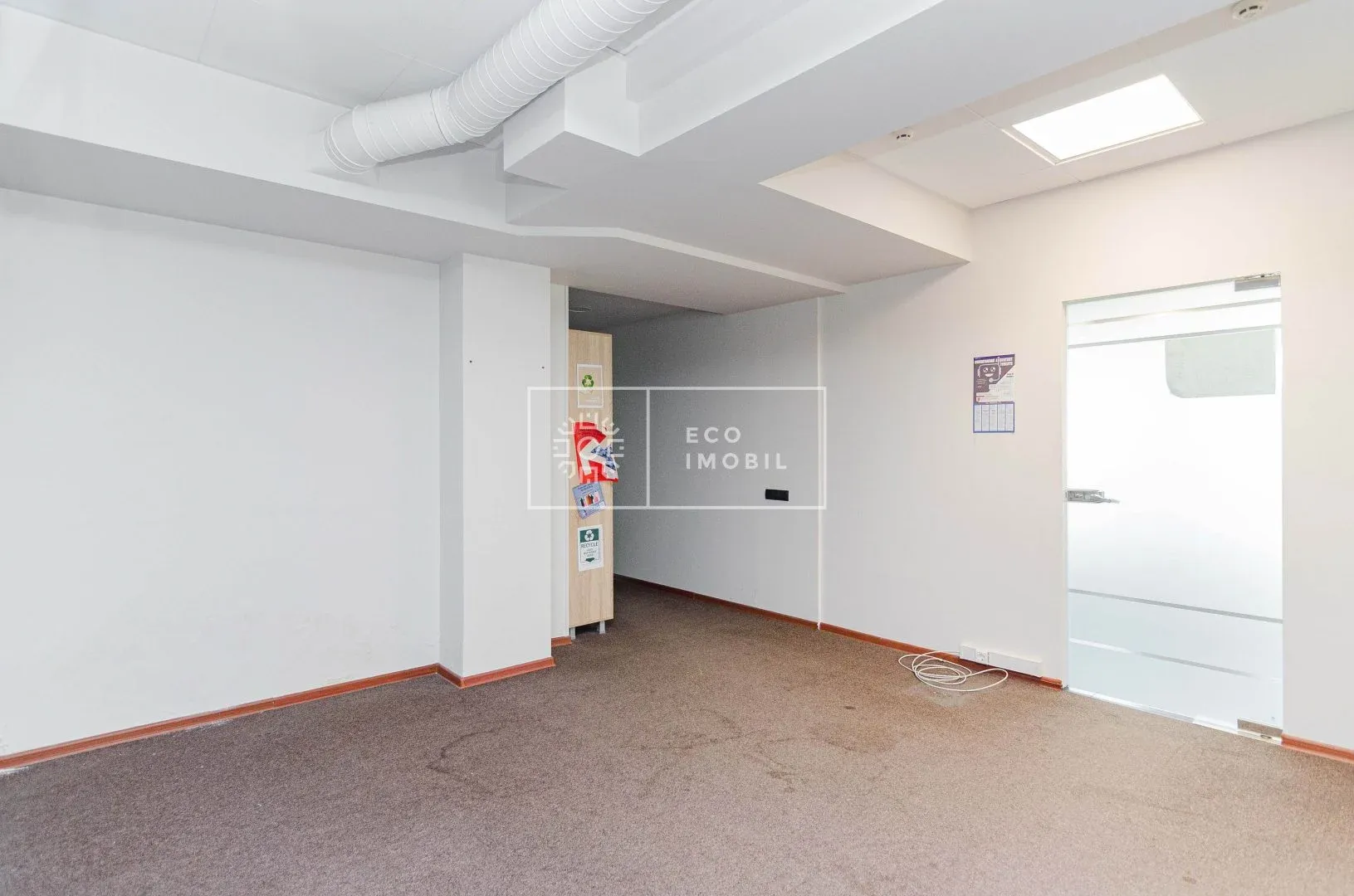 1-bedroom office, 581.26 m² — Image 3