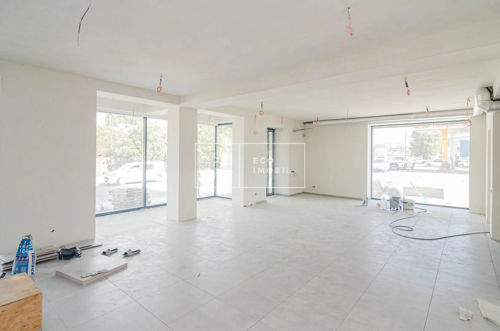 1-camere birou, 270 m² — Imagine 1